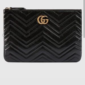 Gucci GG Marmont Leather Pouch
